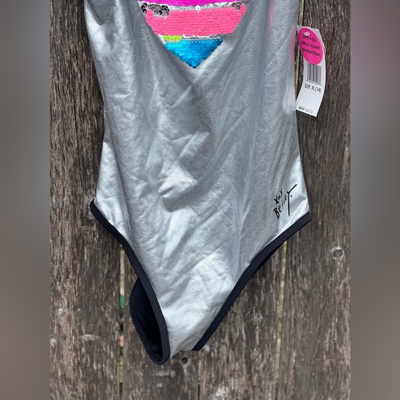 Betsey Johnson sequin heart metallic swimsuit NWT - Picture 4 of 6